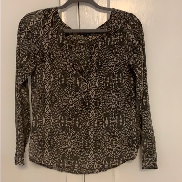 American Eagle Outfitters Tops - Charcoal & White Patterned Blouse